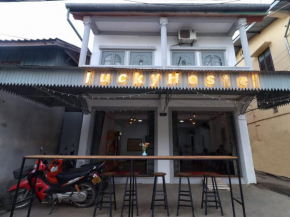 Lucky hostel